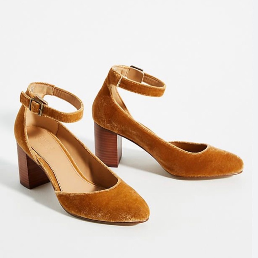 Soludos Gemma Velvet Heels